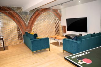 Burlington School of English