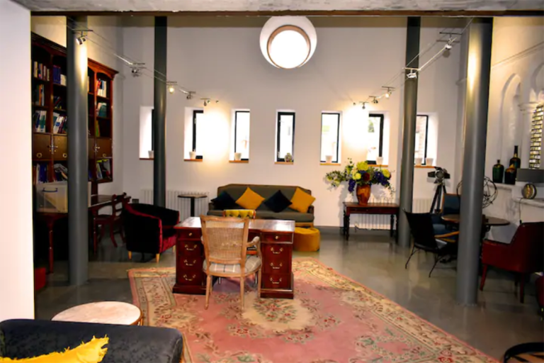 Burlington School of English